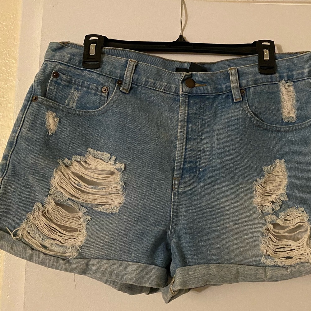 Forever 21 Jean Shorts ✨